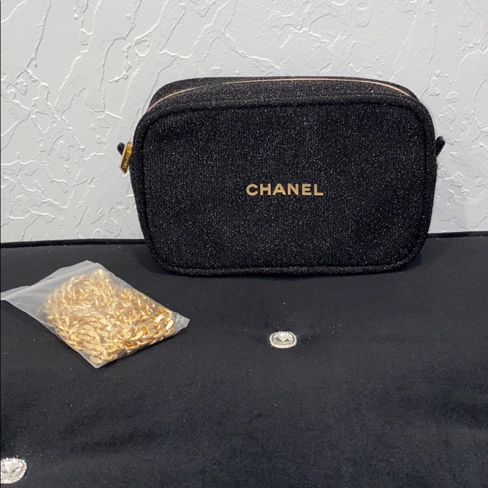 Chanel Holiday Pouch / bag